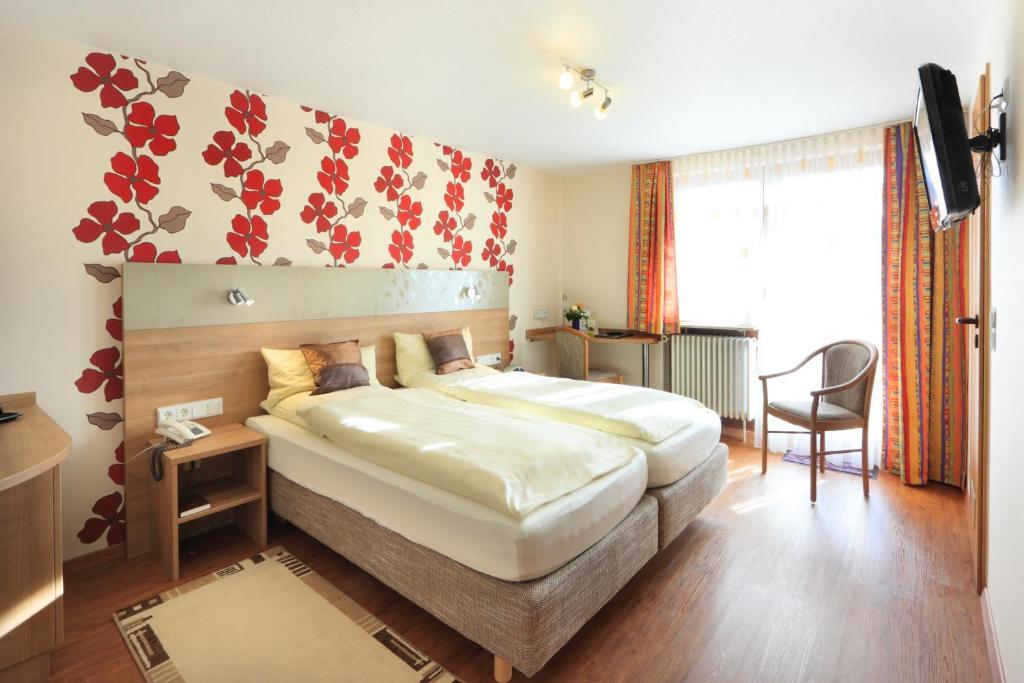 Hotel Pension Stern Bad Buchau Room photo