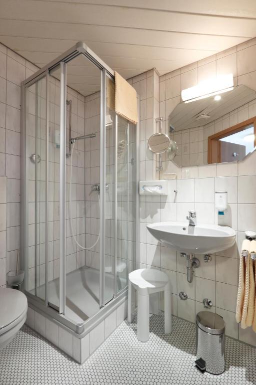Hotel Pension Stern Bad Buchau Room photo
