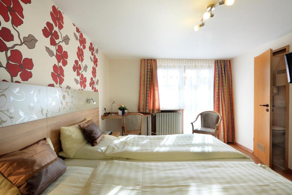 Hotel Pension Stern Bad Buchau Room photo